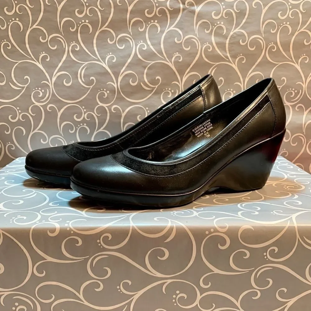 Black Nine West Slip on Wedge Heel 2.5”Heel 7M